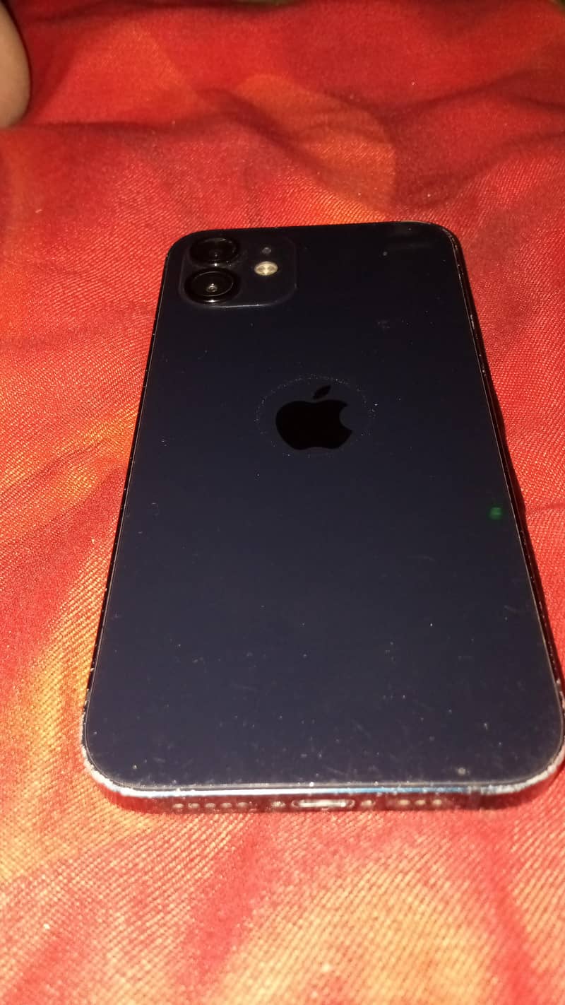 Apple iPhone 12 1