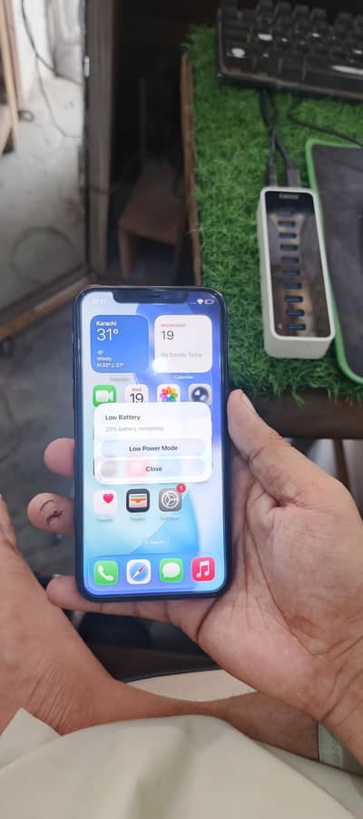 Apple iPhone 11 Pro