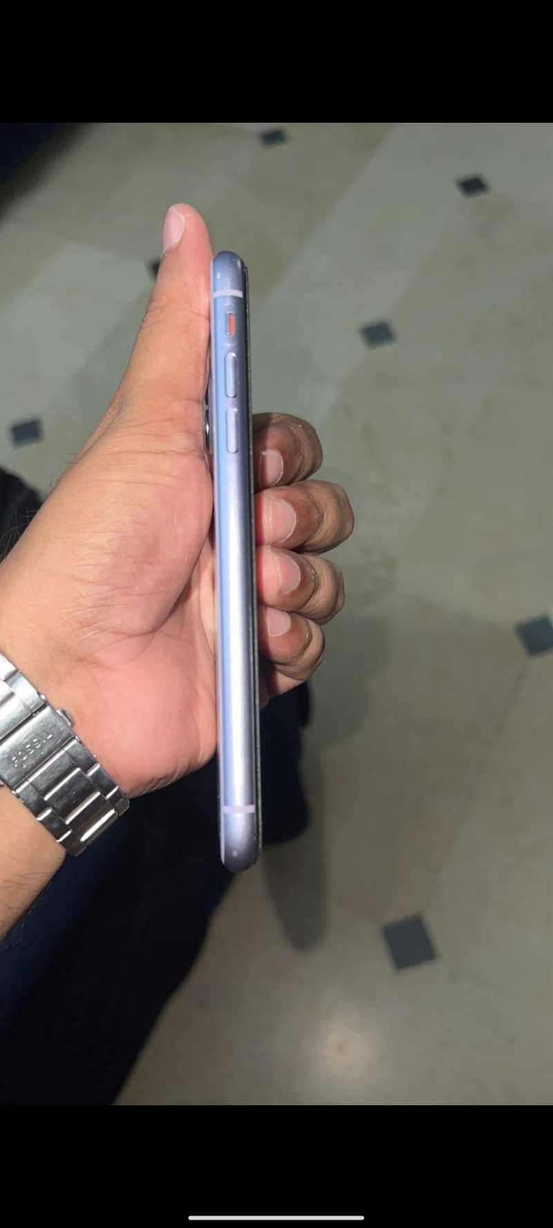 Apple iPhone 12 4