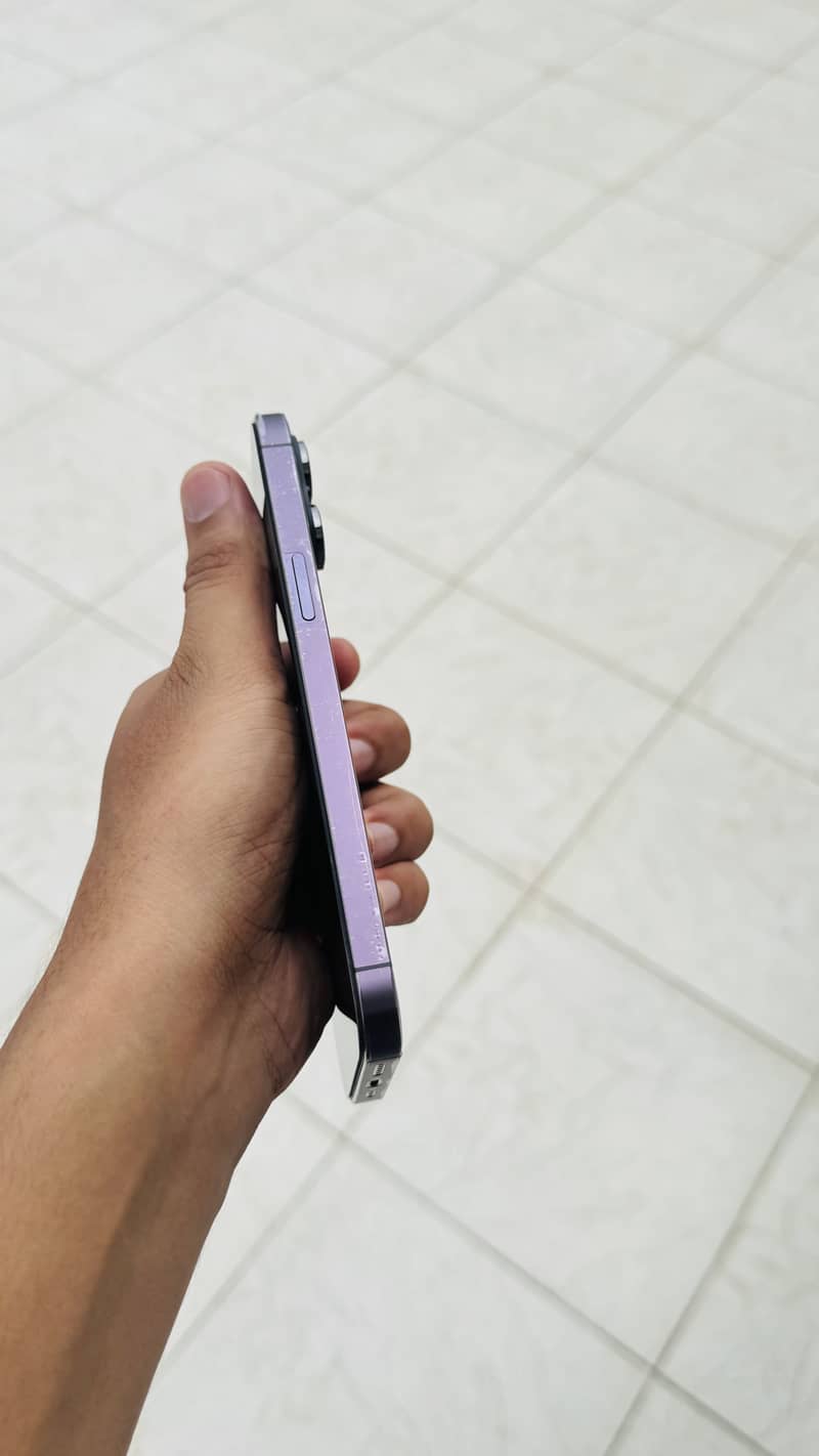 Apple iPhone 14 Pro Max 2