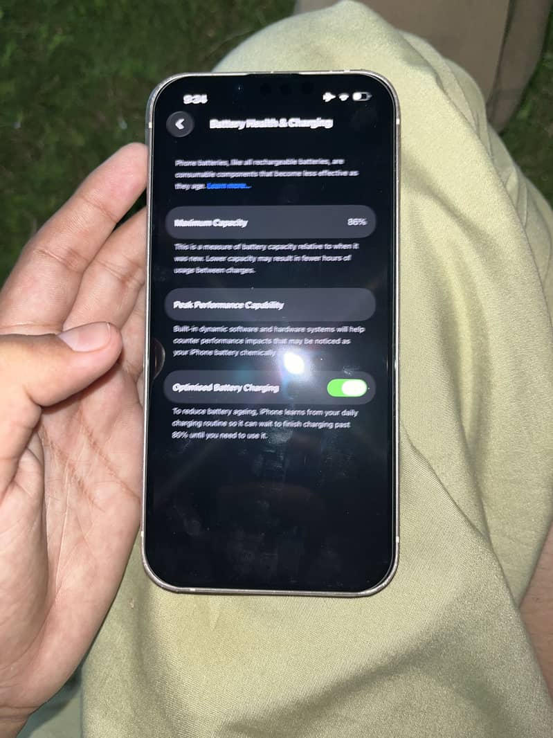 Apple iPhone 13 1