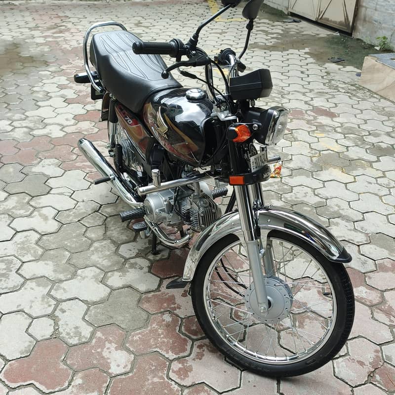 CD-70 3
