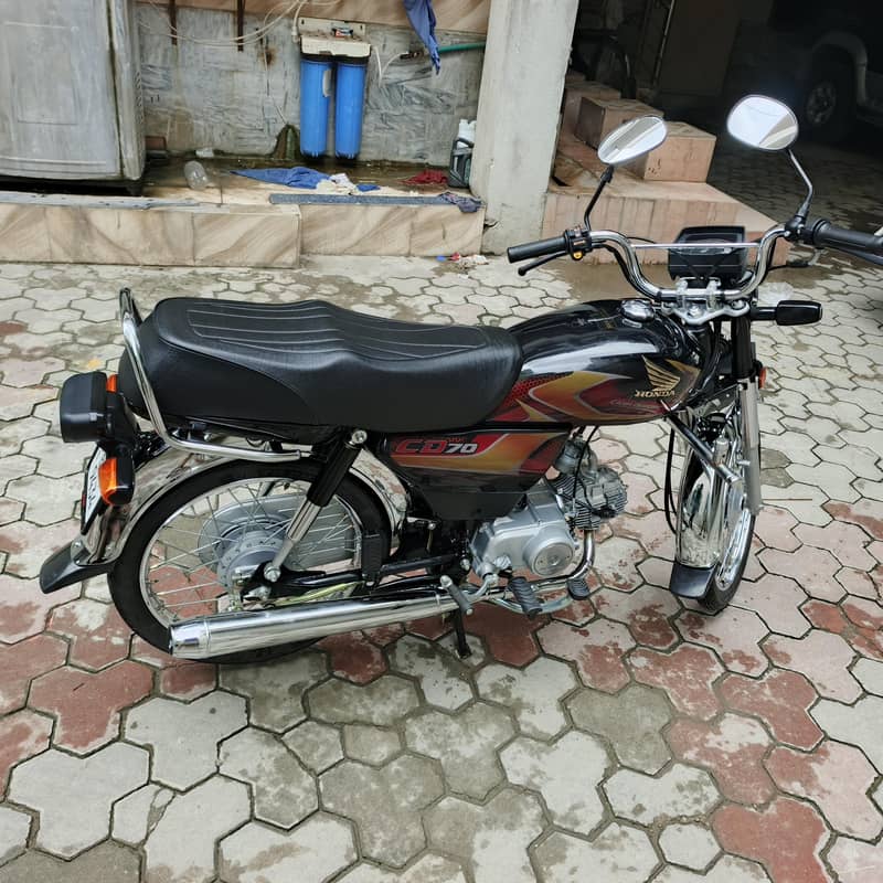 CD-70 5