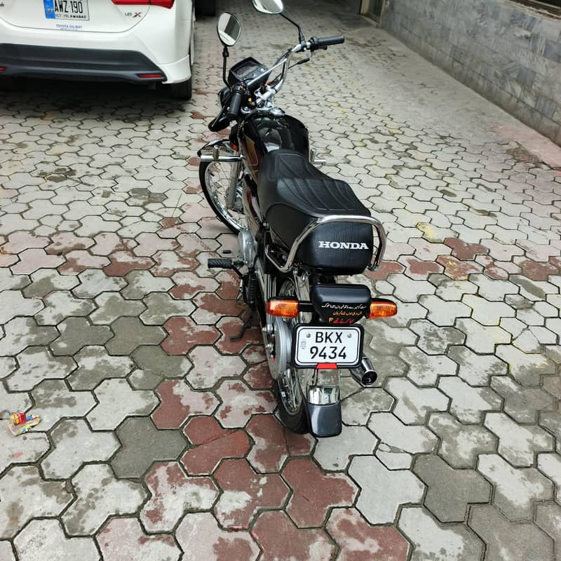 CD-70 6