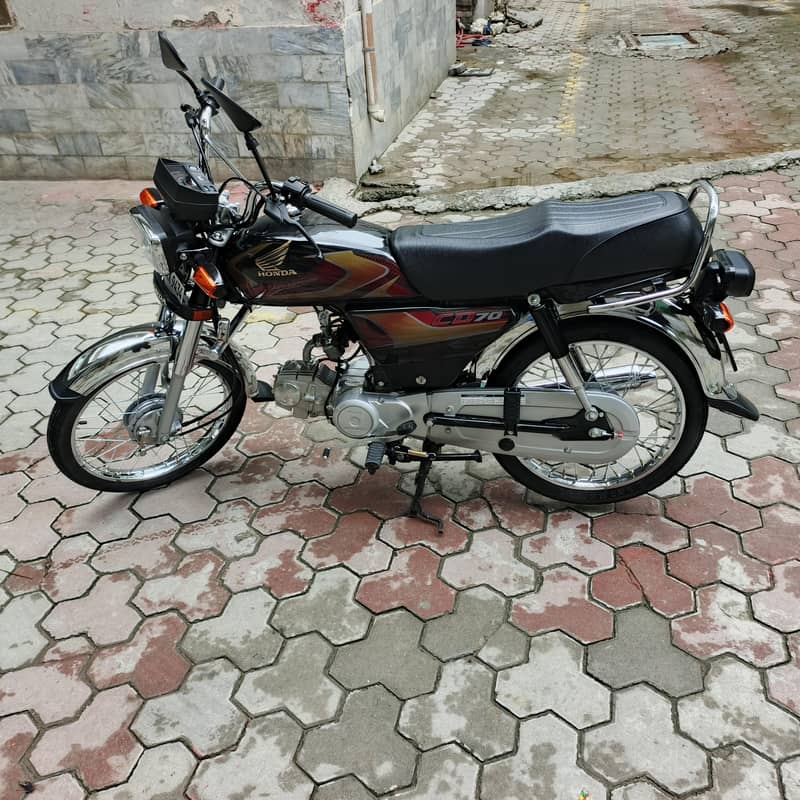 CD-70 7