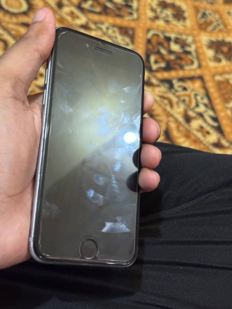 Apple iPhone 6 4
