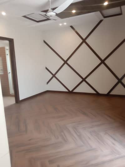 1 Kanal Upper Portion available for the Rent in DHA Lahore phase 3 Block XX