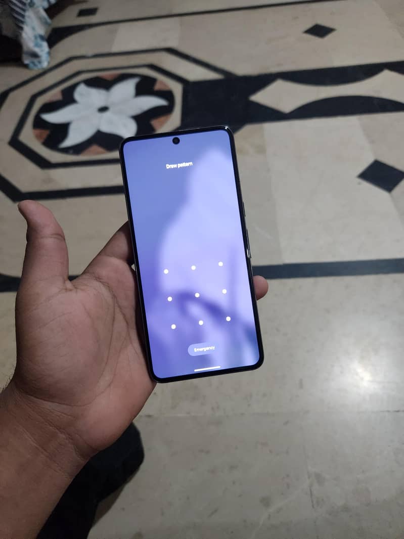 Google Pixel 8 Pro 5