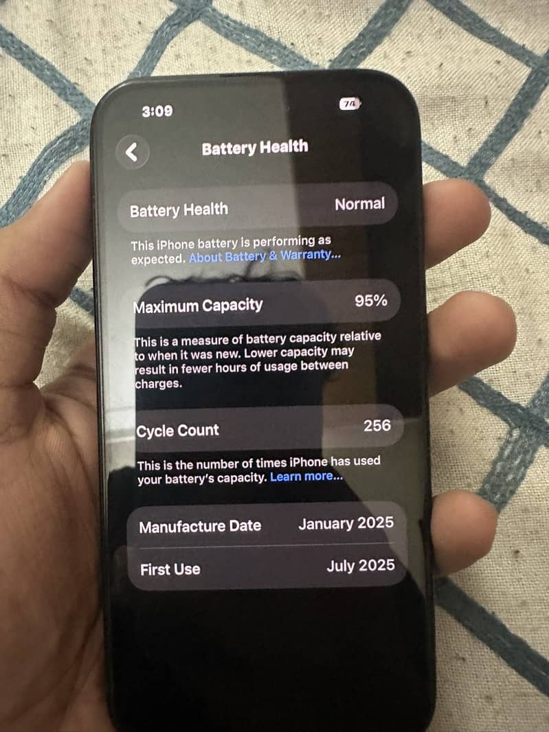 Apple iPhone 15 8