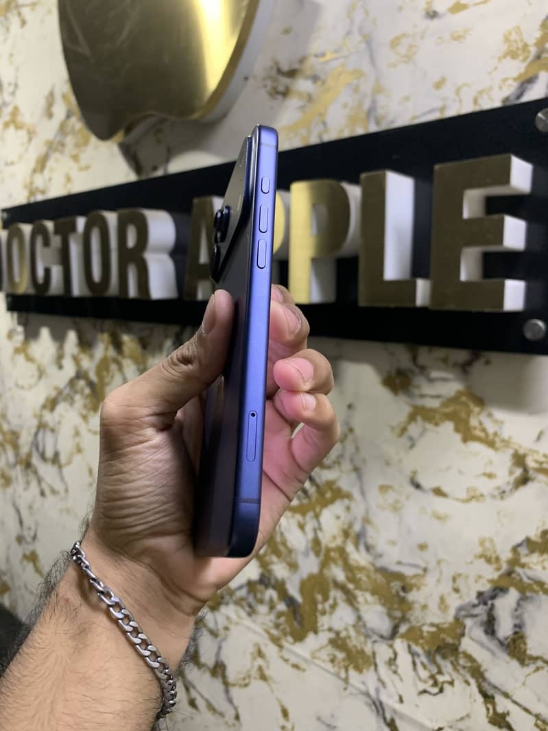 Iphone 17 pro max 1