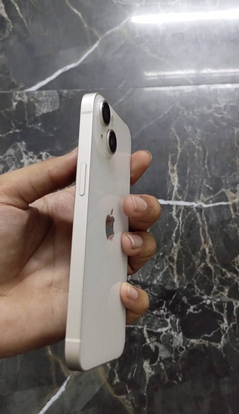 Apple iPhone 14 1