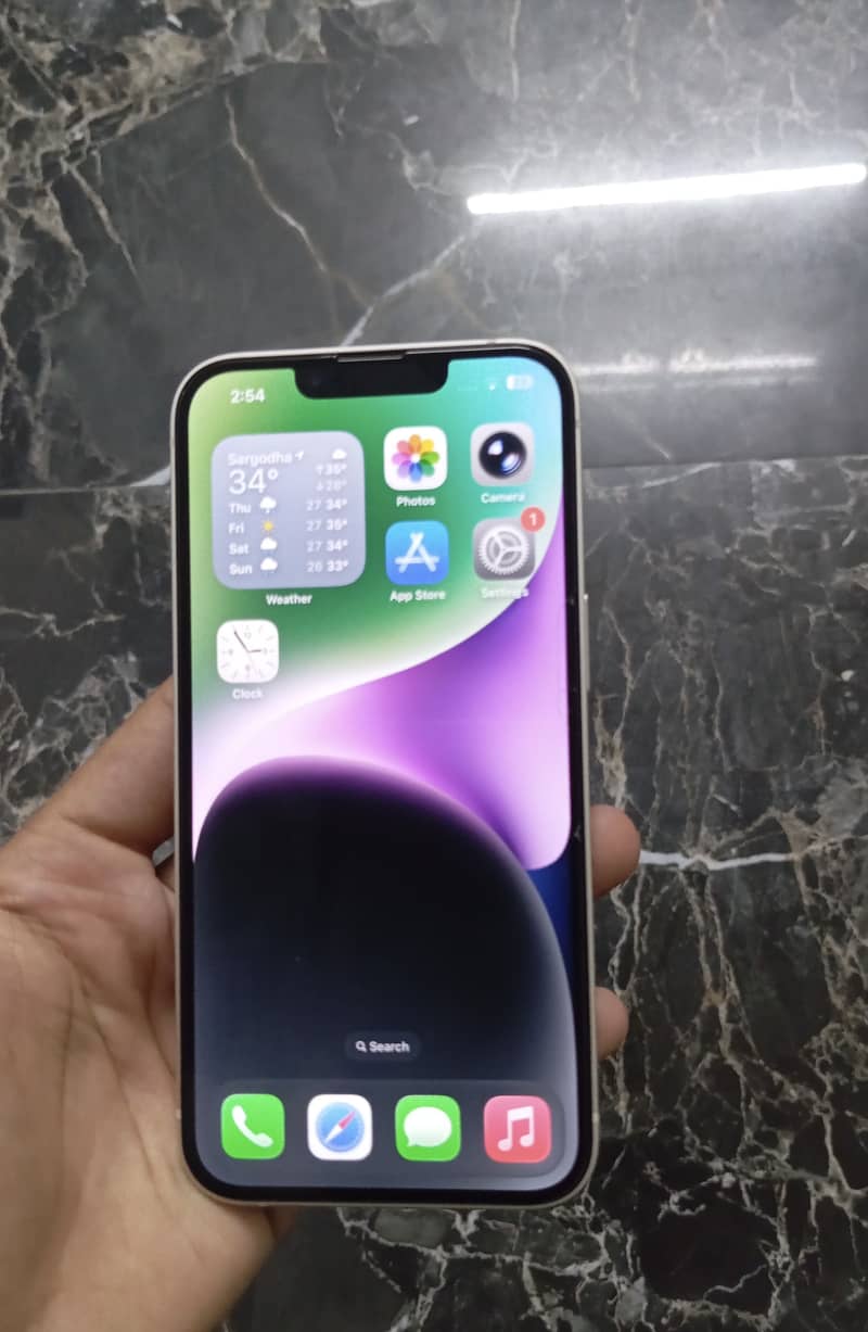 Apple iPhone 14 5
