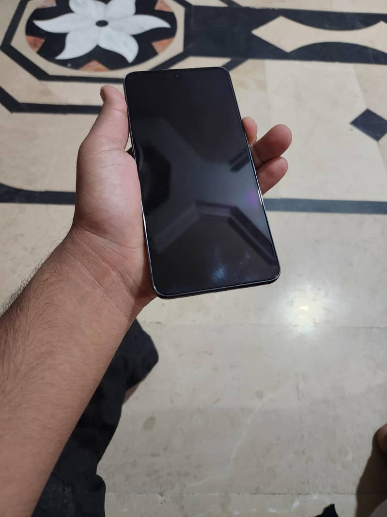 Google pixel 8 pro 4