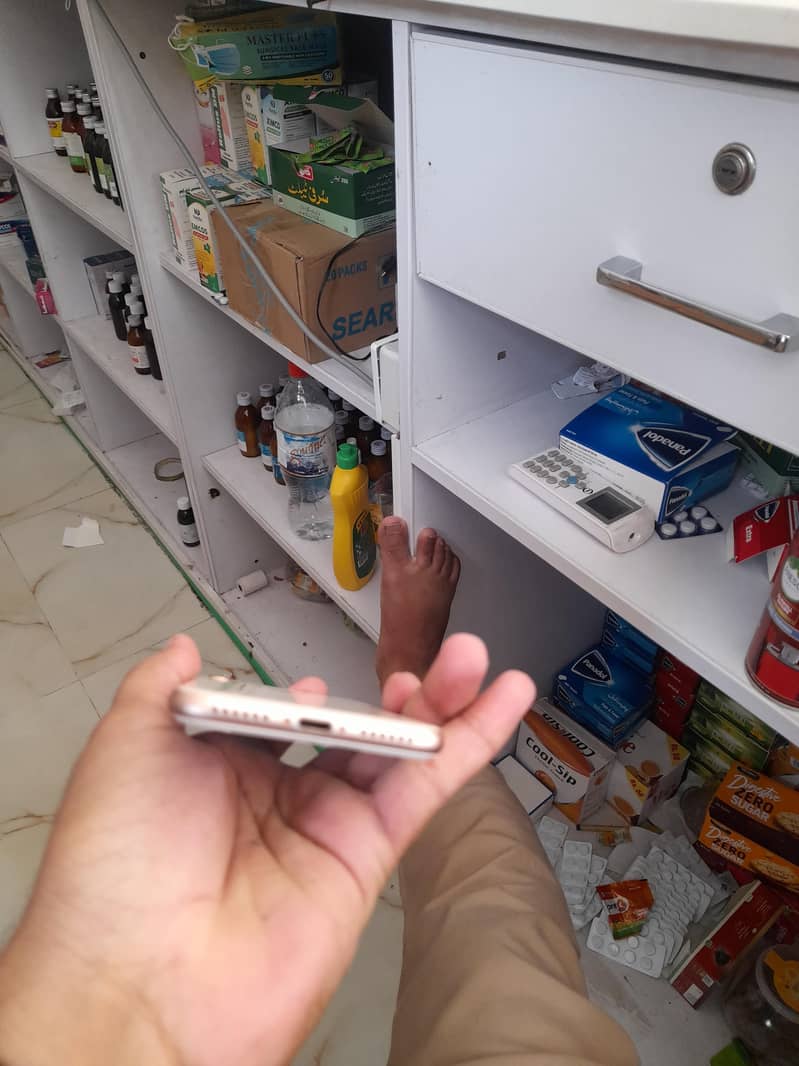 Apple iPhone 8 2