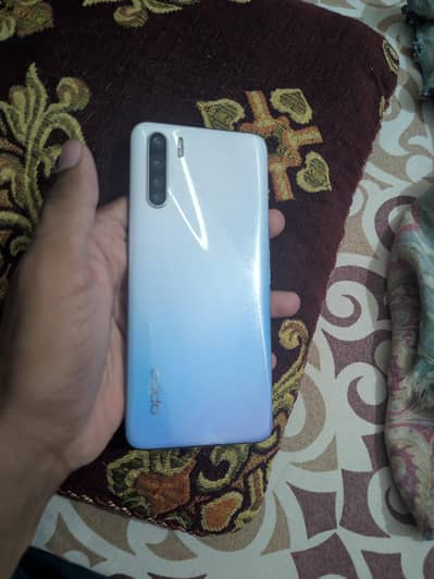 OPPO F15