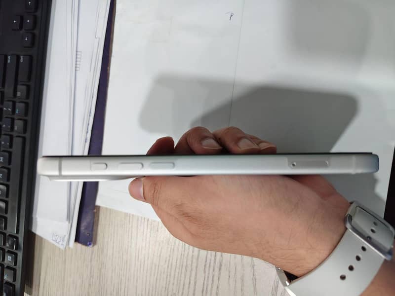 Apple iPhone 17 Pro Max 2
