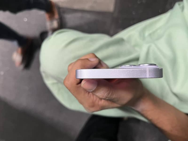 Apple iPhone 14 2