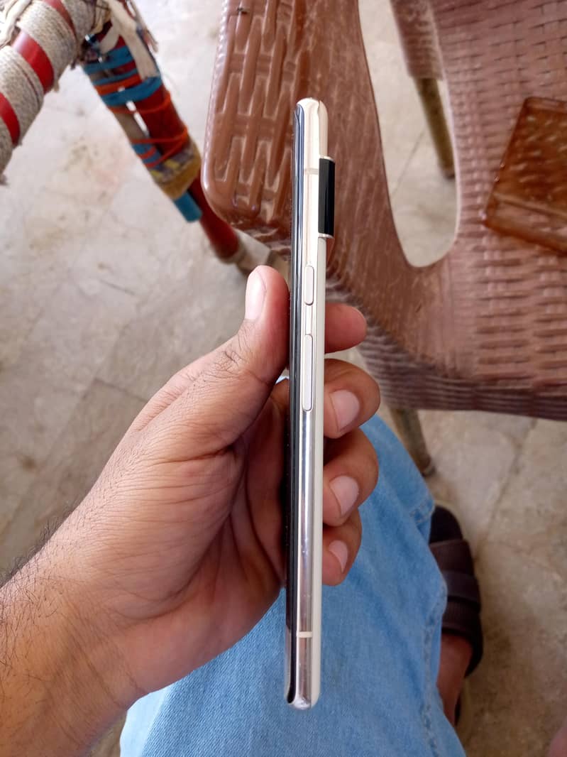 Google Pixel 6 Pro 2