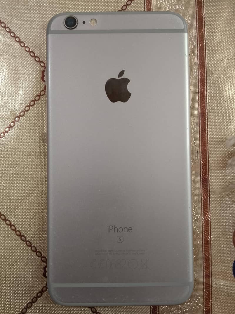 Apple iPhone 6S Plus 3