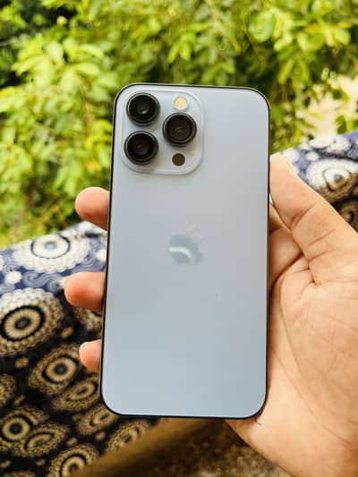 Apple iPhone 13 Pro