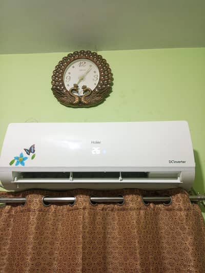 Haier DC inverter 1.5 ton heat and cool,  03066951856