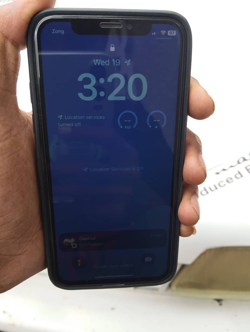 Apple iPhone X 14