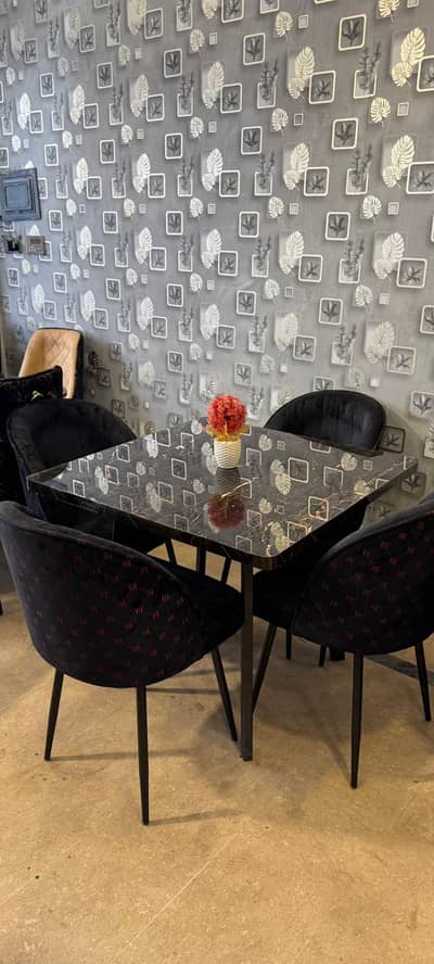restaurant dining chair