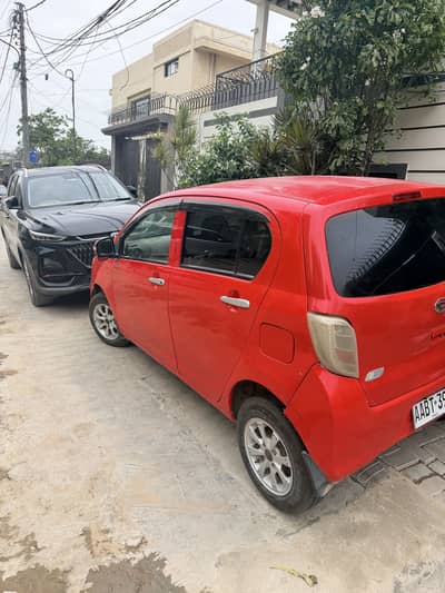Daihatsu Mira 2015