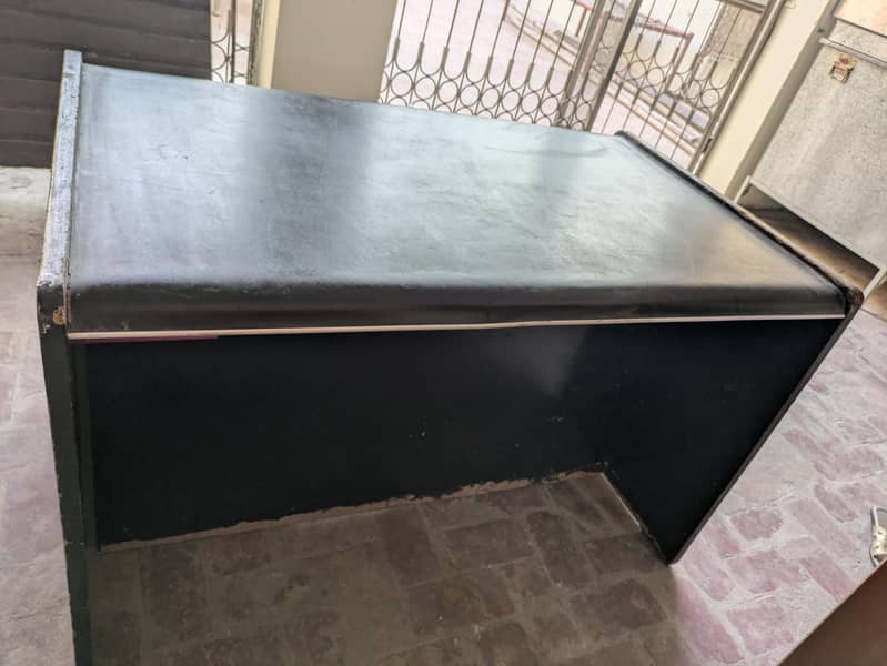 Office Table 4