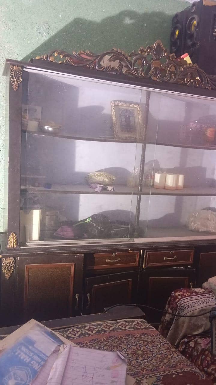 bedset & showcase 4