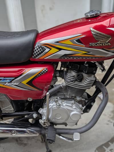 Honda CG125 2025 shape