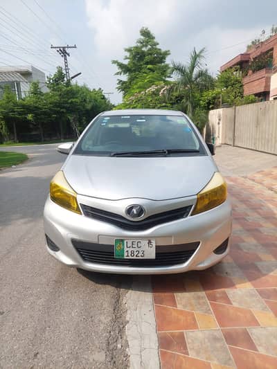 Toyota Vitz 2011
