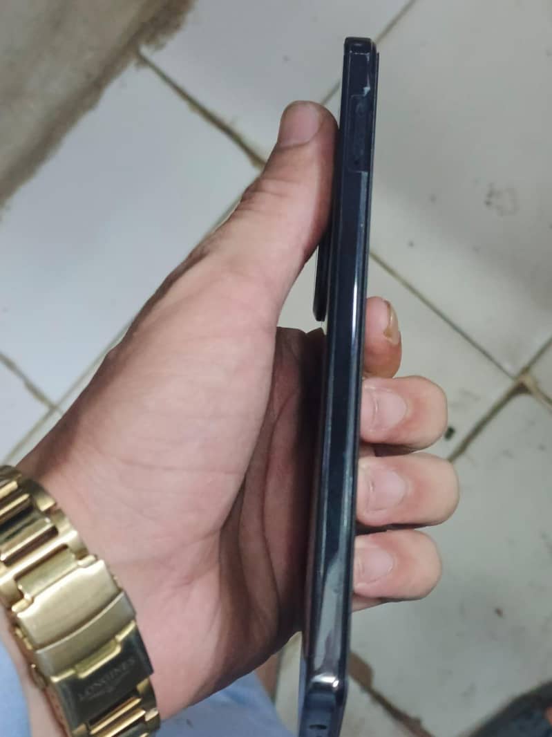Tecno CAMON 30 1