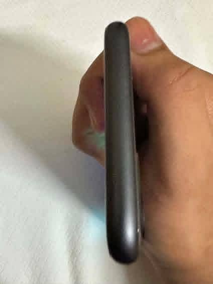Apple iPhone 11 4