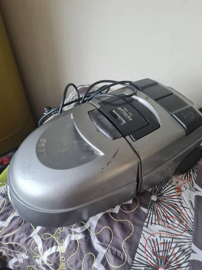 vacuum cleaner