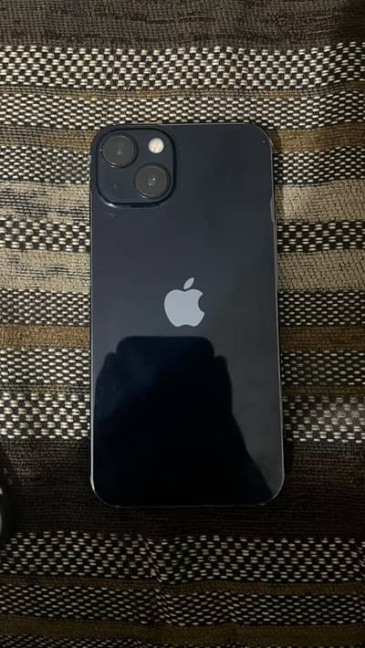 Apple iPhone 13