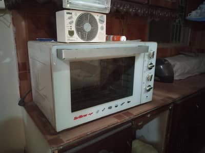 Microwave oven