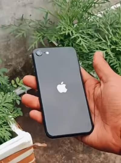 Apple iPhone SE 2020