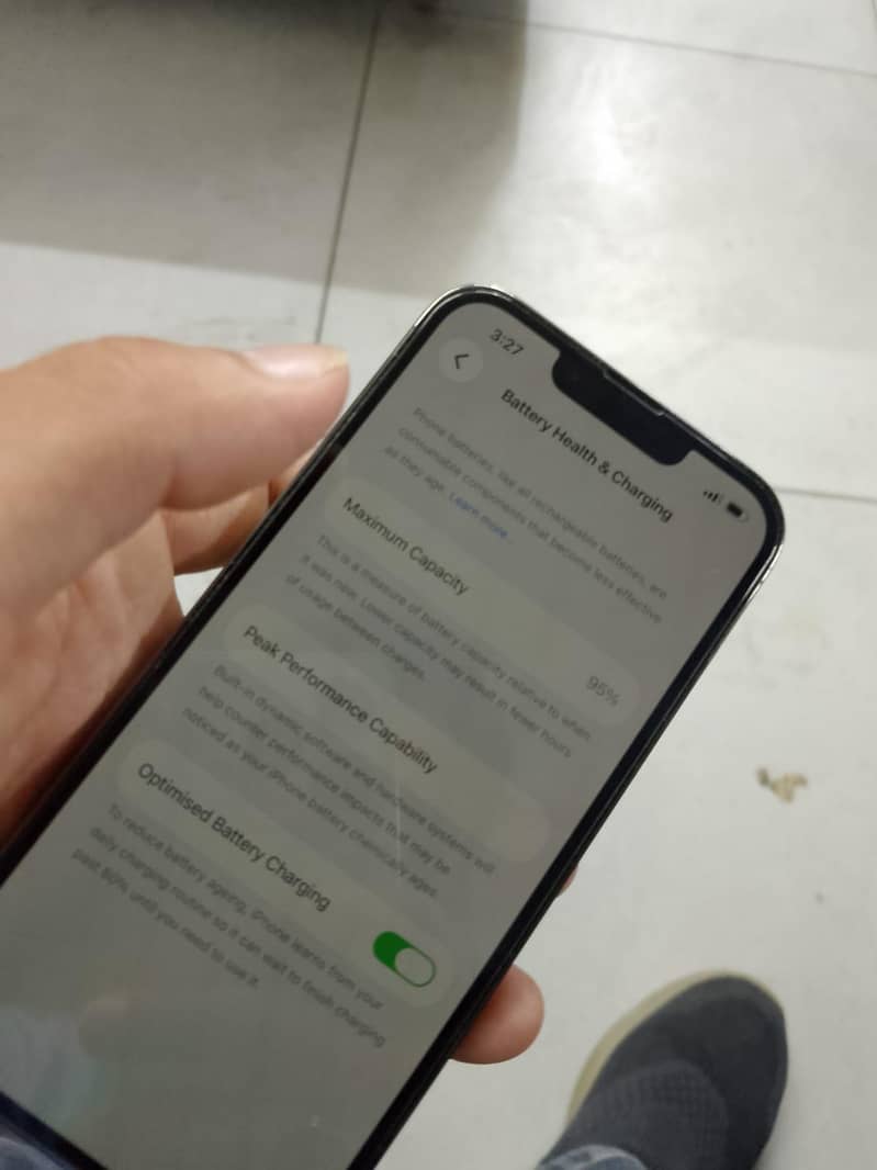 Apple iPhone 13 Pro 2