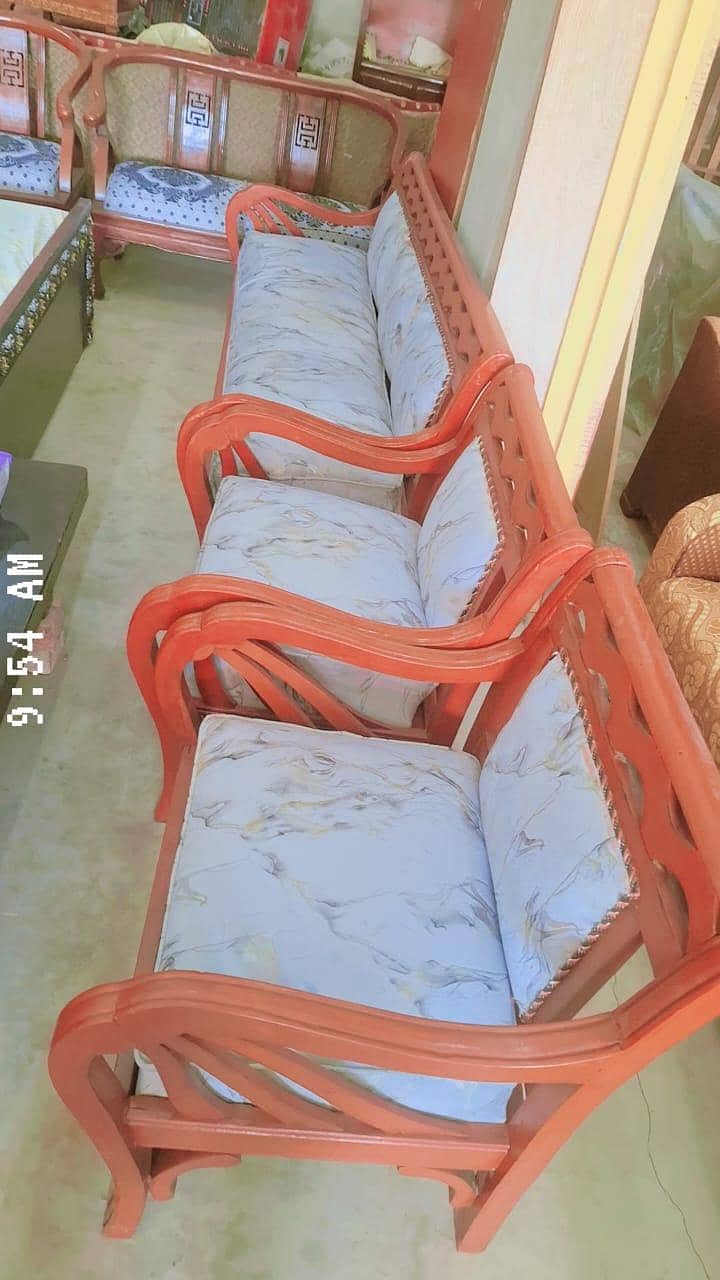 sofa and beds 0