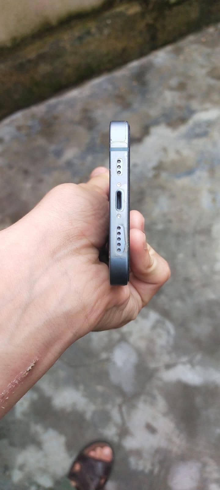 Apple iPhone 14 3