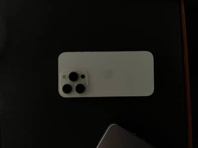 Apple iPhone 15 Pro 128 GB (NOT JV)