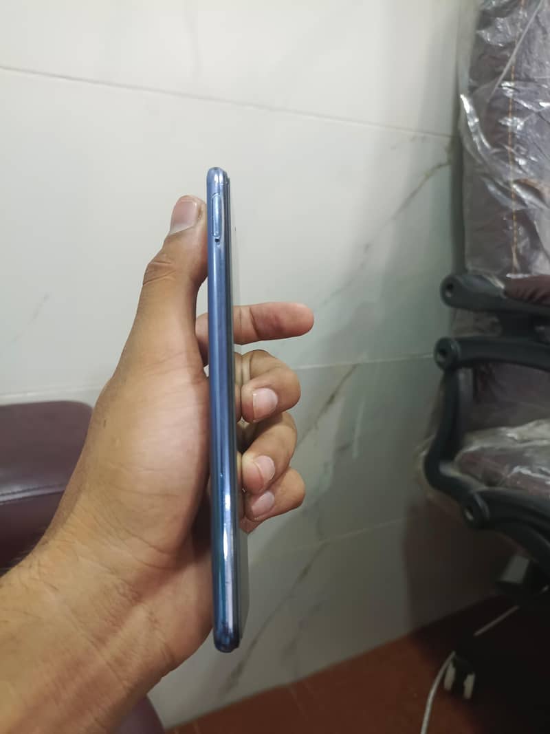 vivo v21e 8
