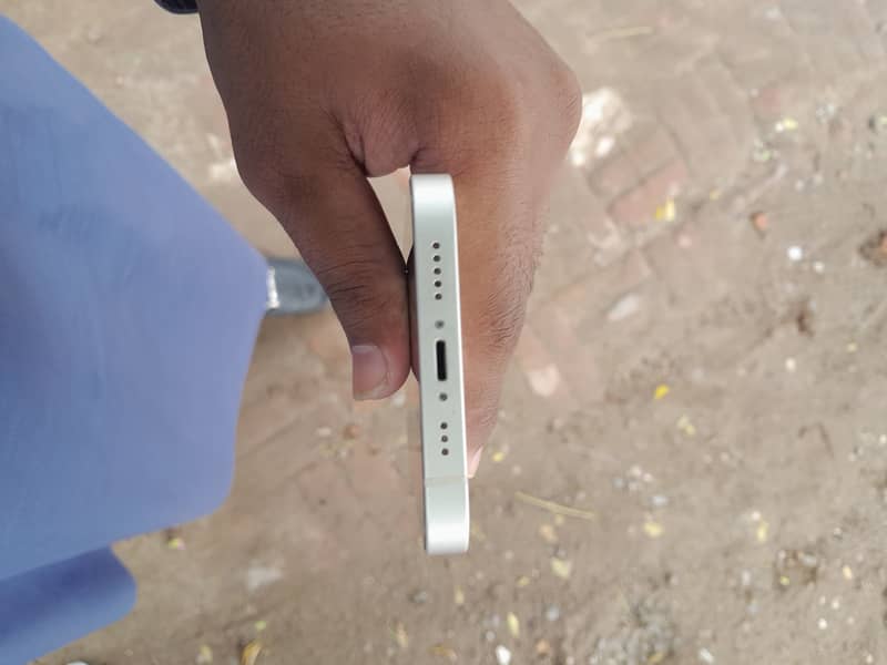 Apple iPhone 14 1