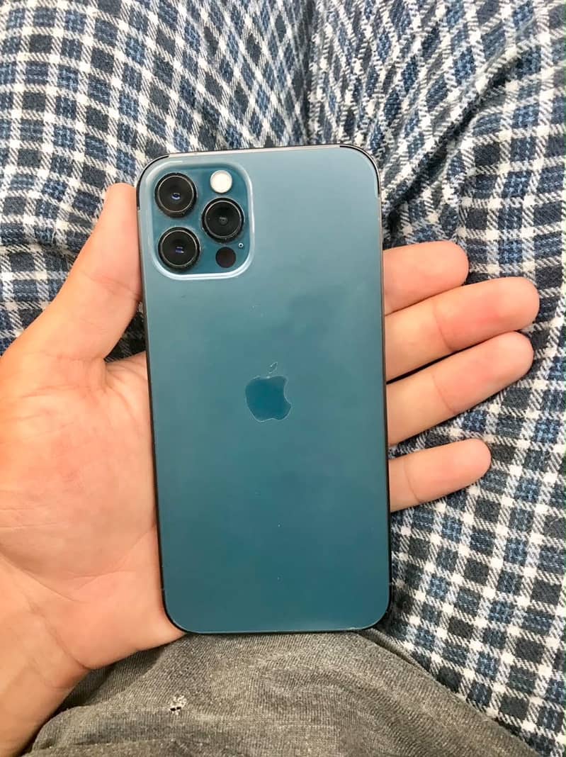 Apple iPhone 12 Pro 1