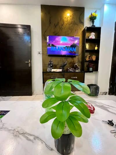 Par Day 1bed apartment available in Islamabad