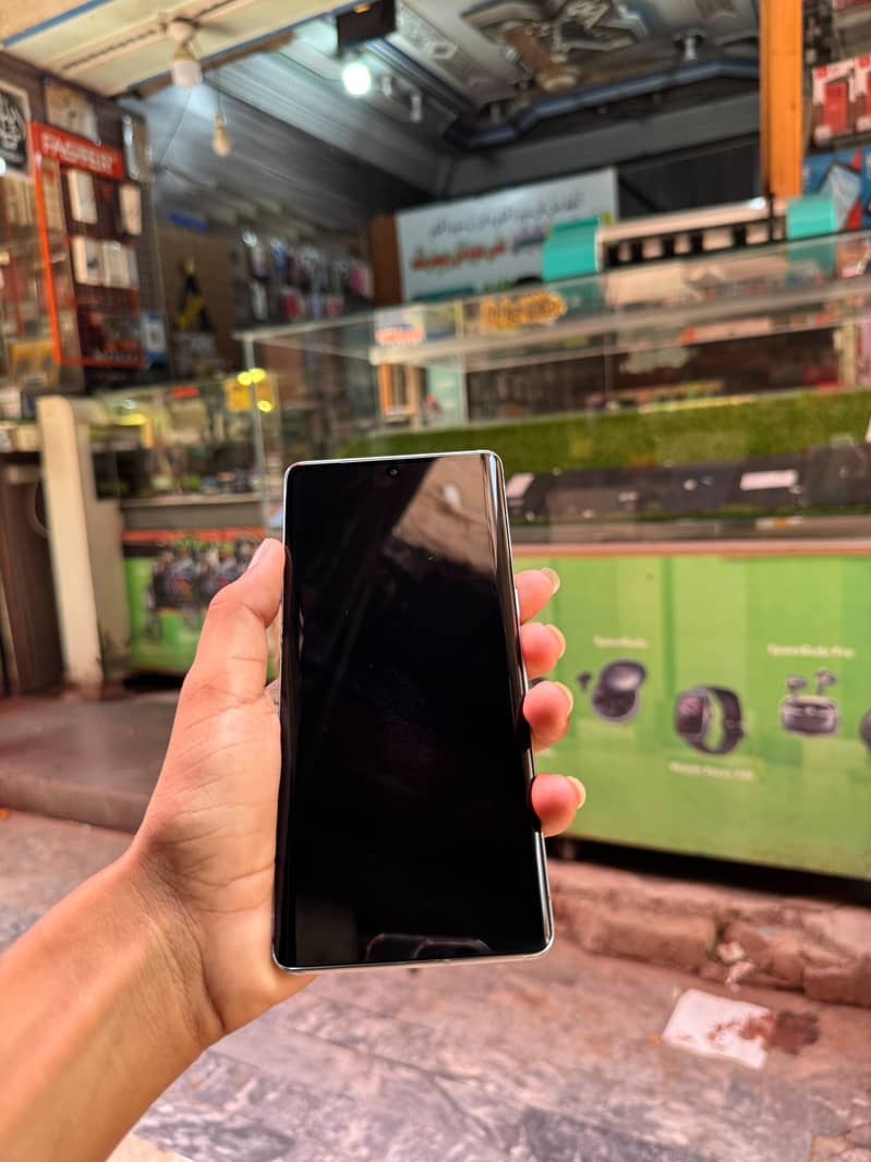 Google pixel 7 pro 2