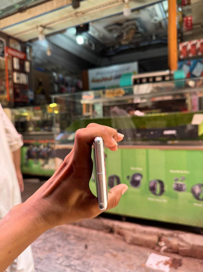 Google pixel 7 pro 6