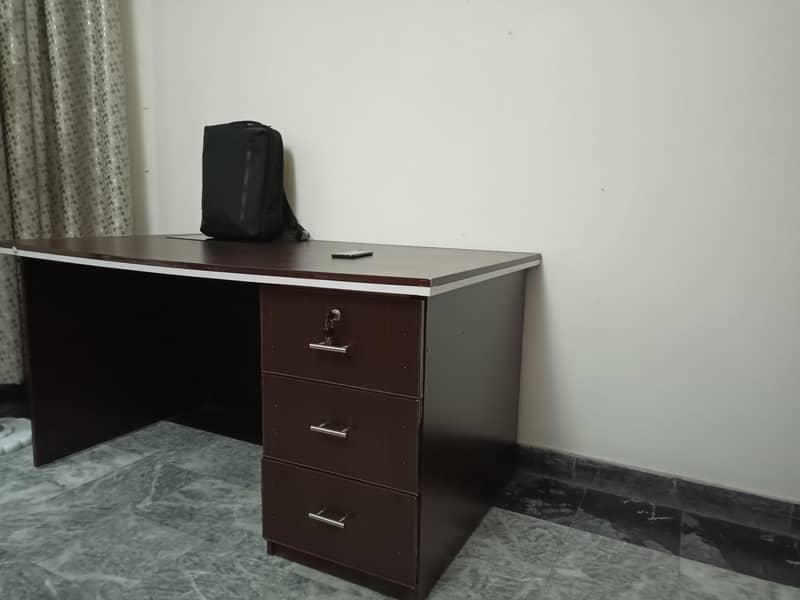 Office table 1