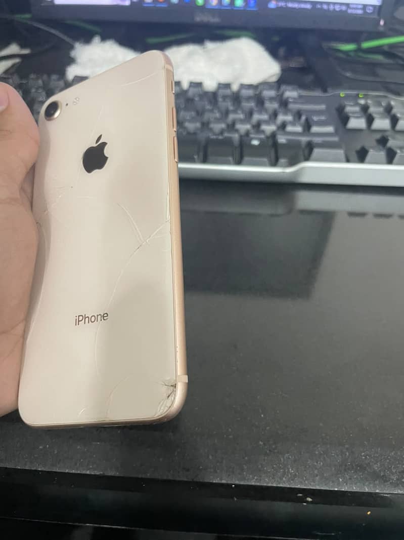Apple iPhone 8 2
